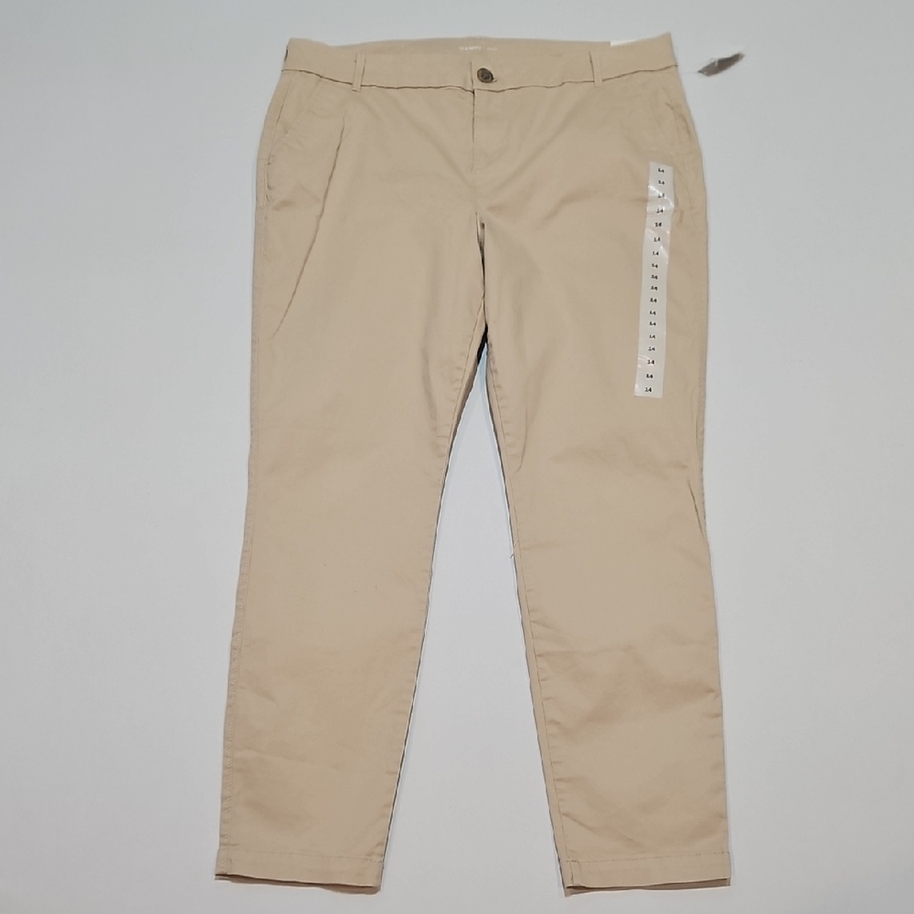 Old Navy Classic Skinny Khaki Pants Size 14 NWT